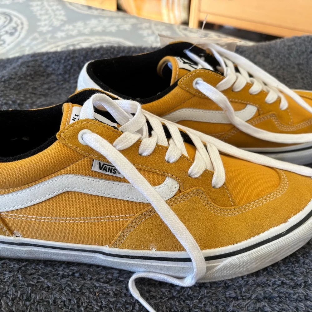Vans Rowan Old Skool Sneakers  - Golden Glow with White Details - Size 11 - Picture 3 of 7